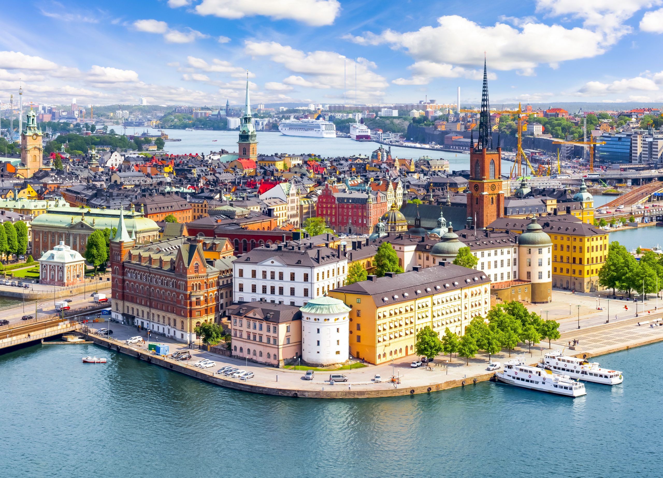 Nepozabna nordijska klasika v prestolnicah severa: Helsinki-Stockholm-Oslo-Kopenhagen<br />
Odhoda: 27. 6. in 18. 7. 2024, 6 dni