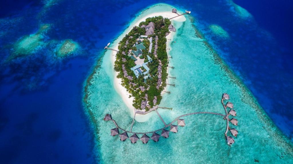 Rajske počitnice na Maldivih s slovenskim spremljevalcem - Adaaran Club Rannalhi Resort 4*
