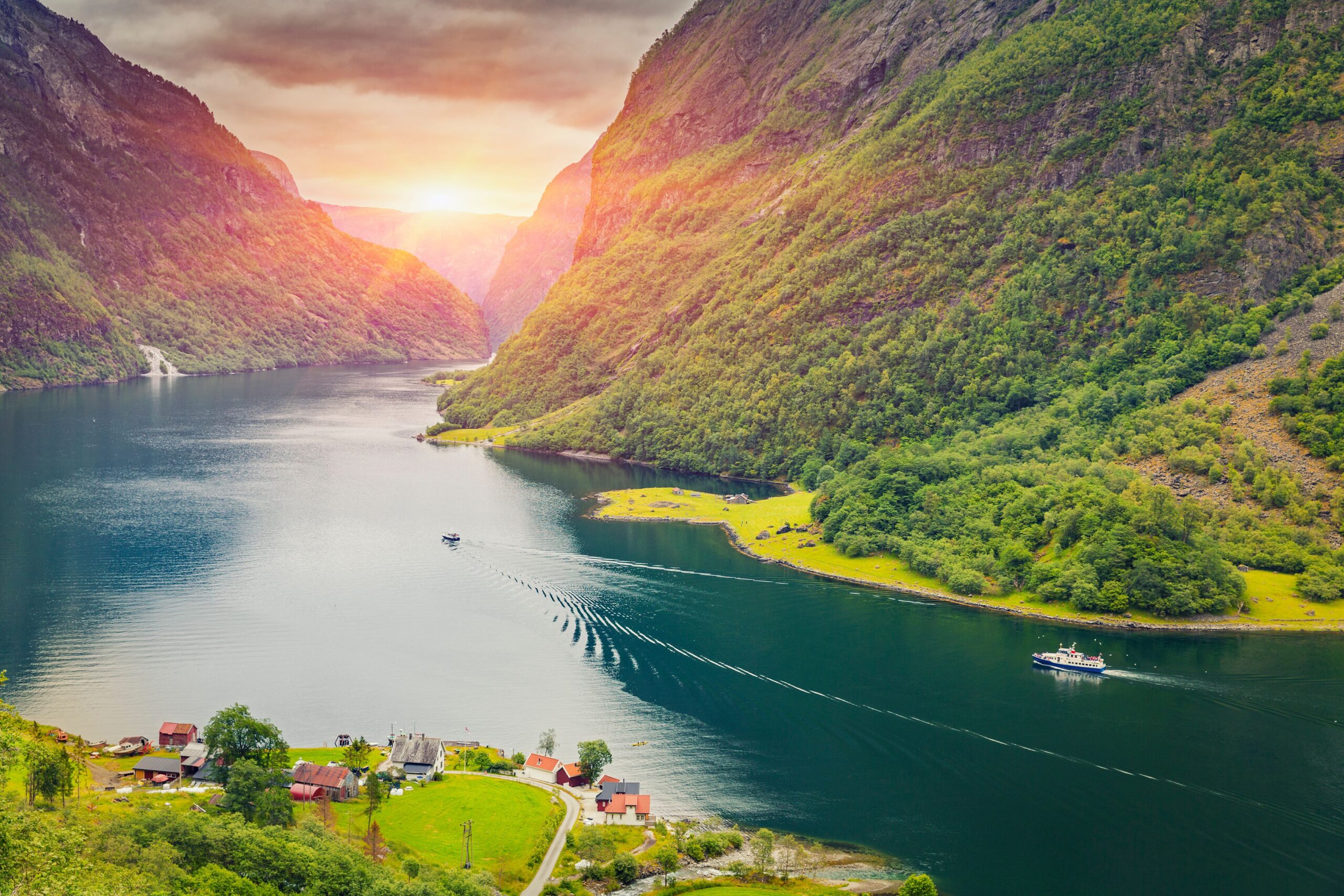 Vrhunci norveških fjordov<br />
Odhod: 22. 9., 3 dni
