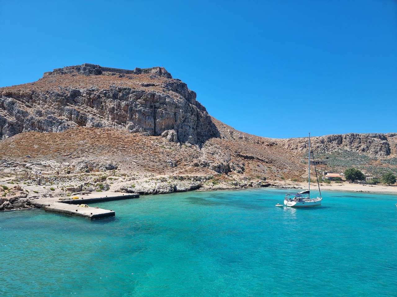 Kreta je znana po čudovitem kristalno čistem morju