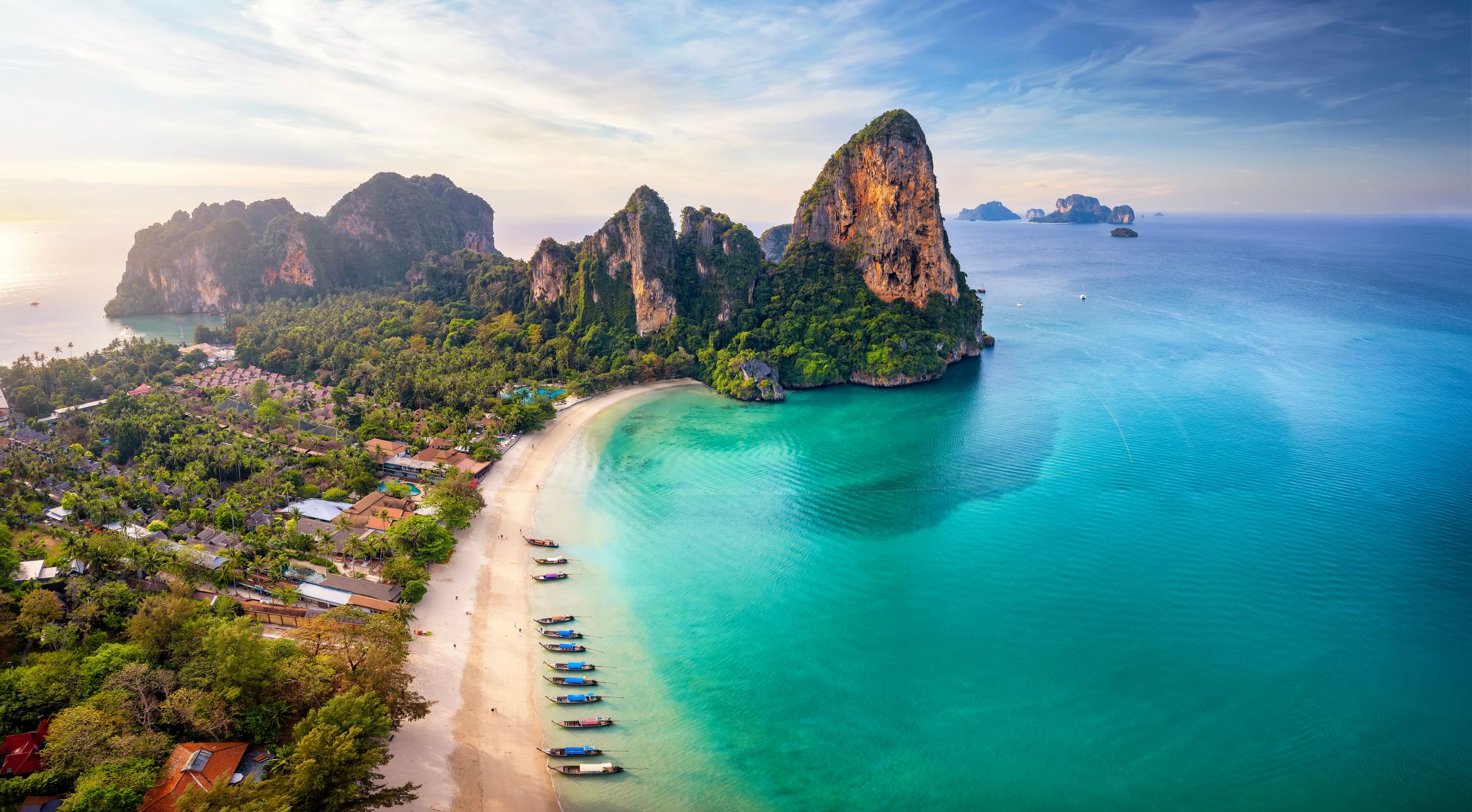 Južna Tajska - zakladi Andamanskega morja<br />
Odhod: 3. 11. 2024, 11 dni